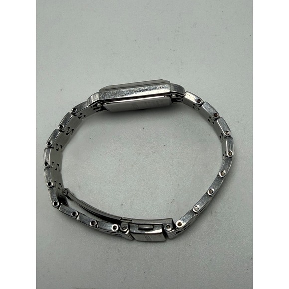 Seiko V116-0AA0 Solar Working Ladies Watch 15MM 6\